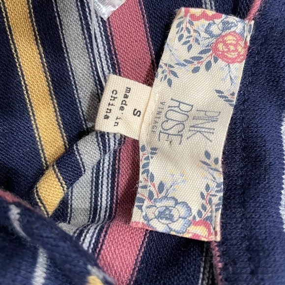 PINK ROSE STRIPED DRESS - Picture 7 of 7